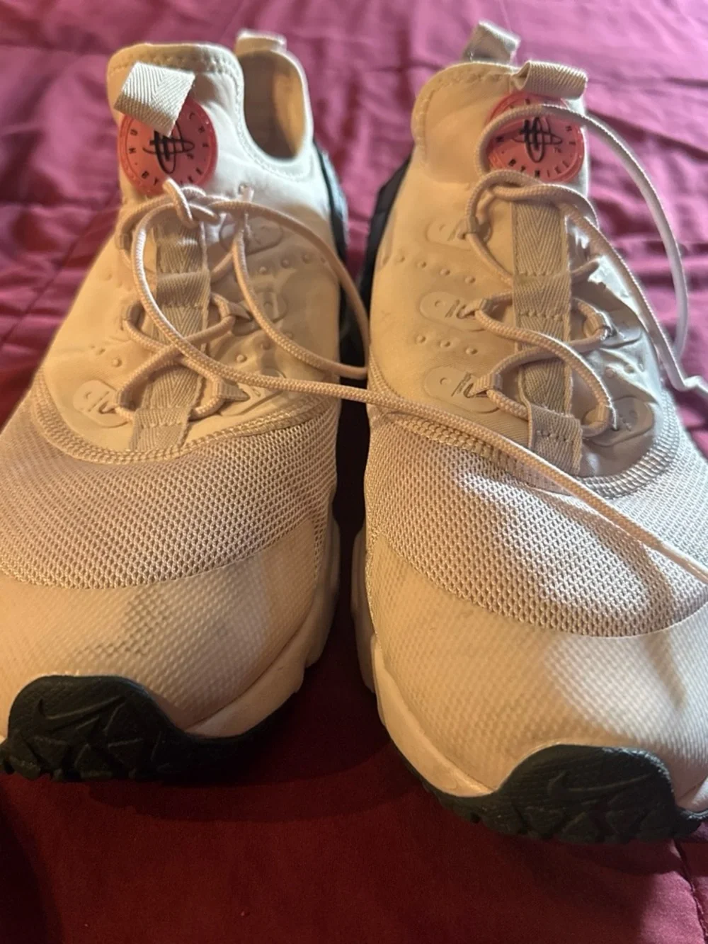 Nike Women's Light Pink and Black Mesh Sneakers